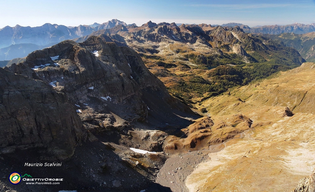 36 Panorama dal Diavolino....JPG